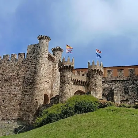 Ferienhaus La Casa Del Lombillo Encantadora En Lombillo De Barrios