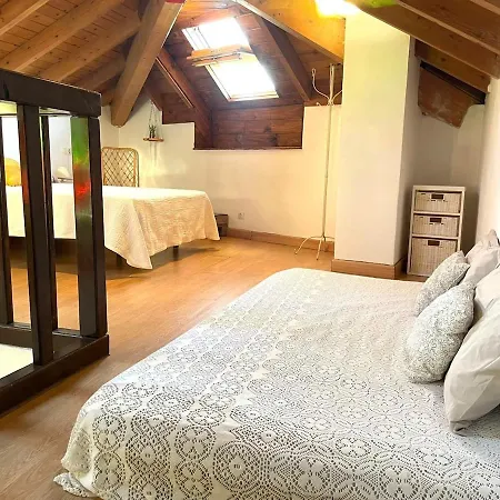 La Casa Del Lombillo Encantadora En Lombillo De Barrios Ferienhaus